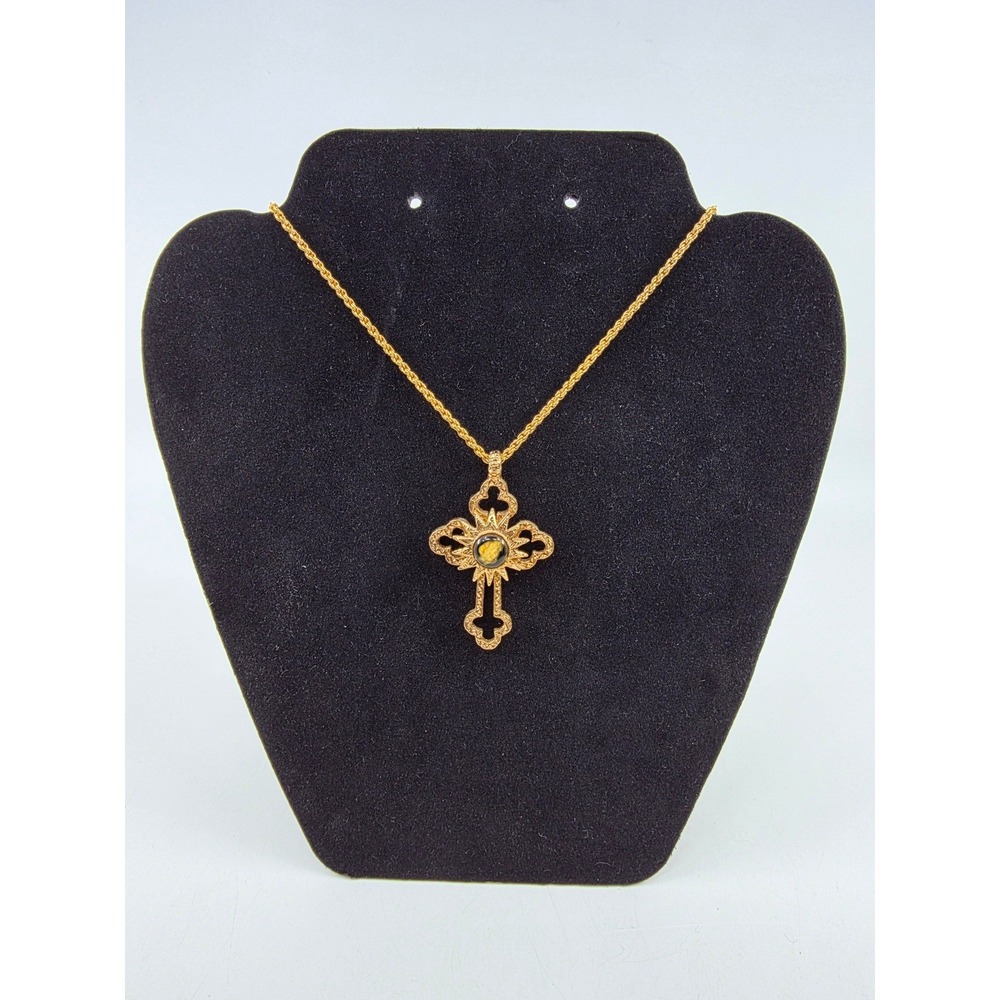 Vintage Gold Tone Cross Pendant Necklace Sunburst Cabochon Rope Chain Relic